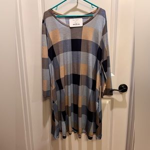 NWT Ladies Loose Fit Dress size 2XL